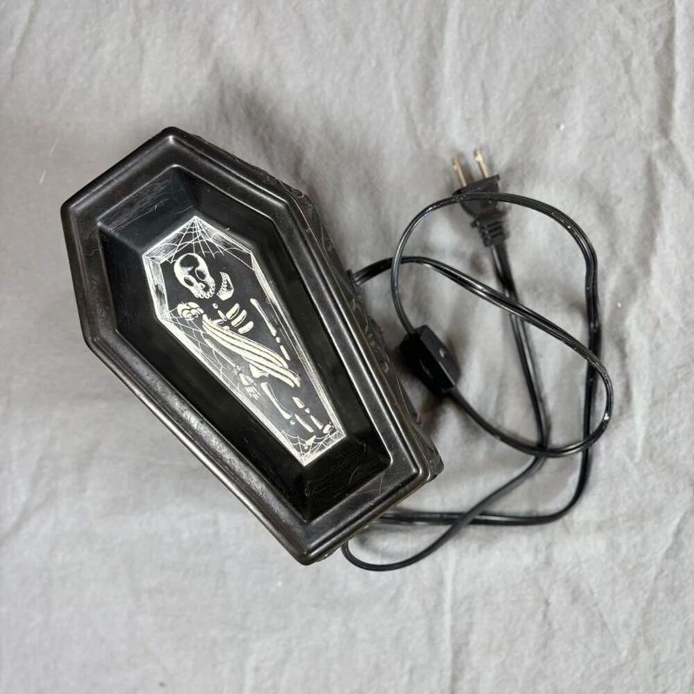 Black Coffin Wax Melter